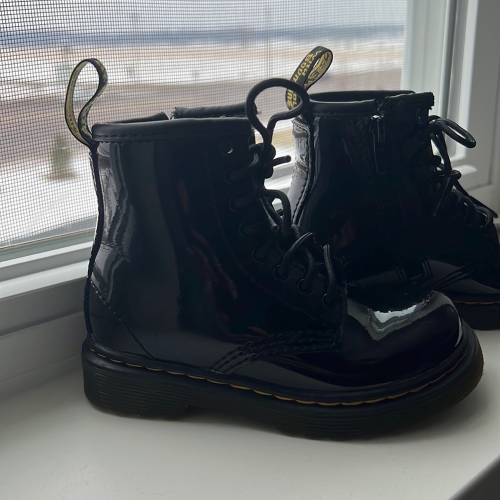 VGUC Dr. Marten’s black patent toddler boots.